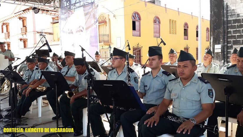 BANDA EJERCITO